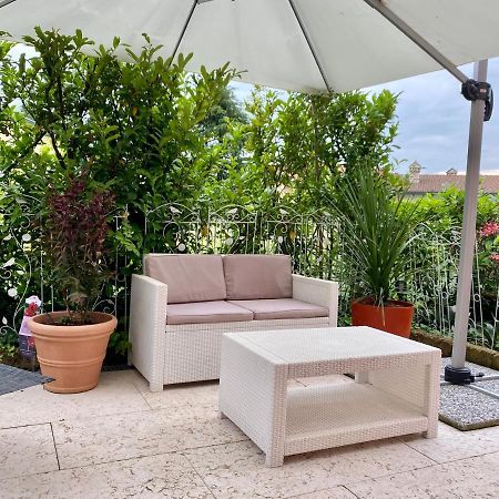 B&B Garda 4U Desenzano del Garda Buitenkant foto