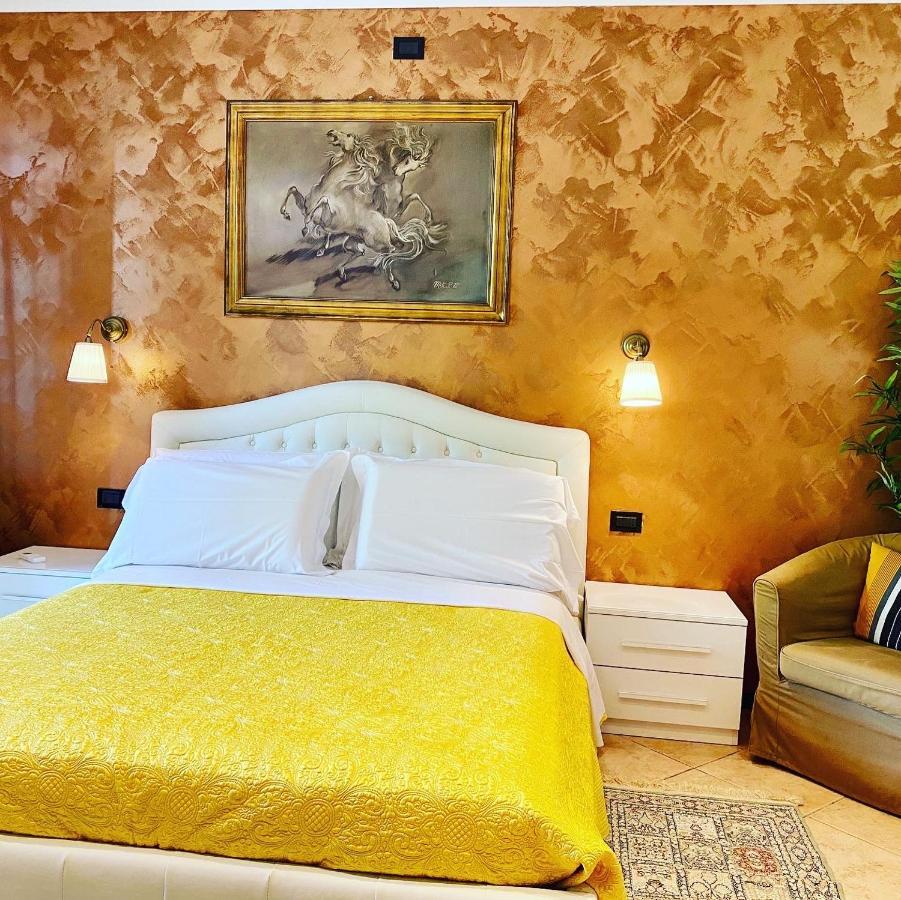 B&B Garda 4U Desenzano del Garda Buitenkant foto
